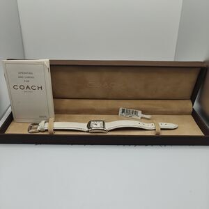 Vintage Women's Coach Watch - Swiss Movement - White - W022 5318588